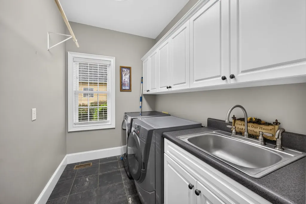 329 New Heritage Drive Cookeville TN 38506