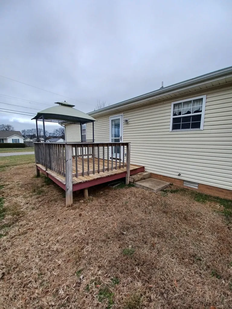 3200 N Senseney Circle Clarksville TN 37042