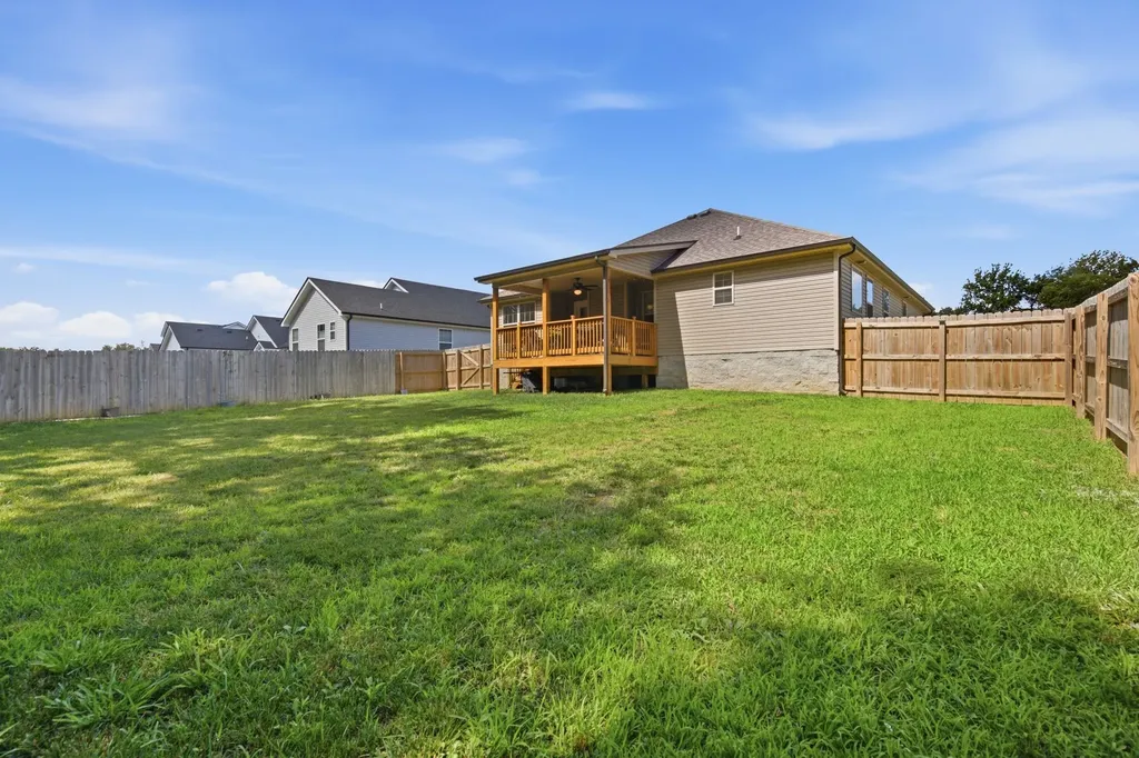 1441 Fredrick Drive Clarksville TN 37042