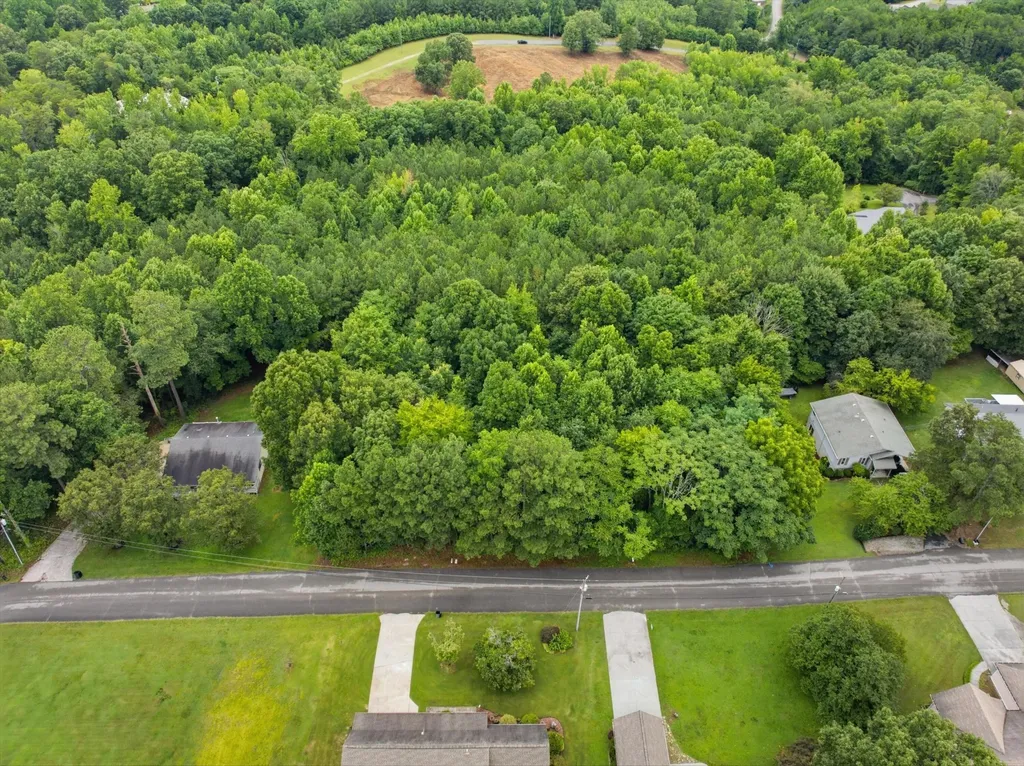 26 Troy Drive Dayton TN 37321