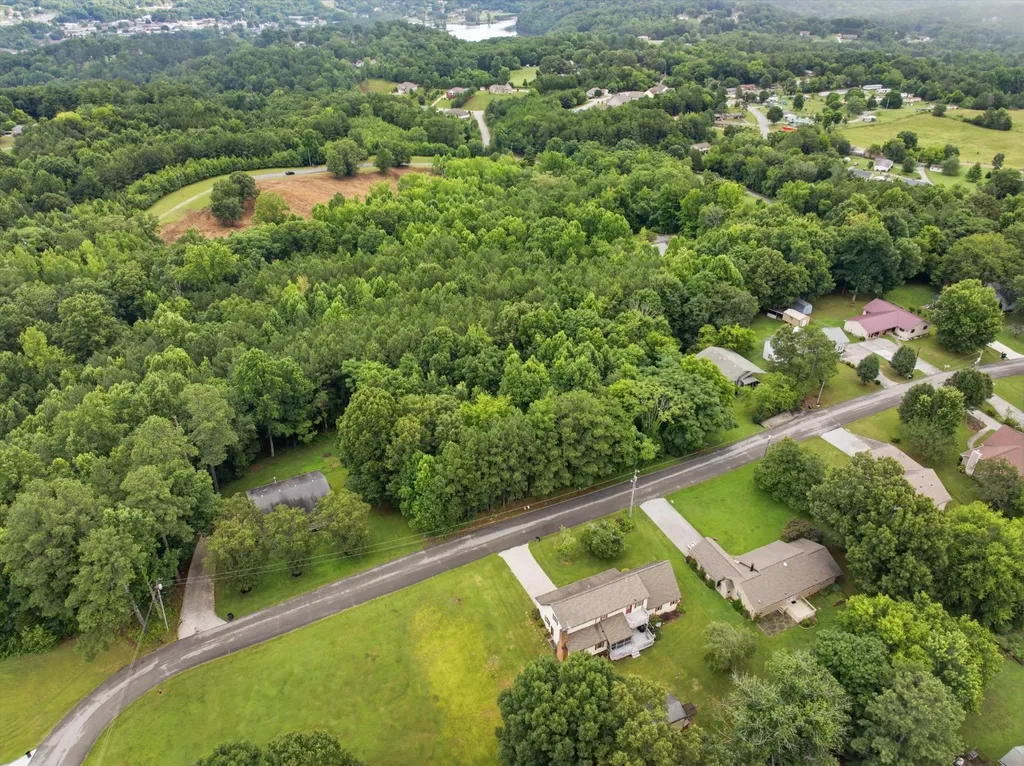 26 Troy Drive Dayton TN 37321