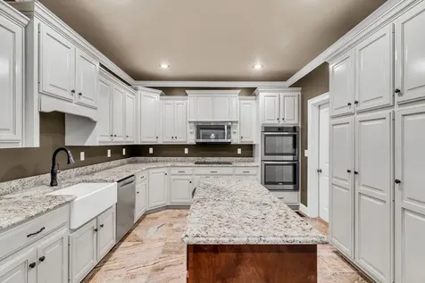 18 Tisdale Lane Brush Creek TN 38547