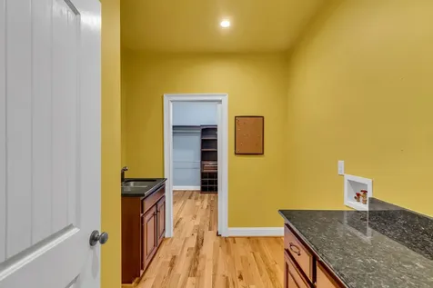 18 Tisdale Lane Brush Creek TN 38547