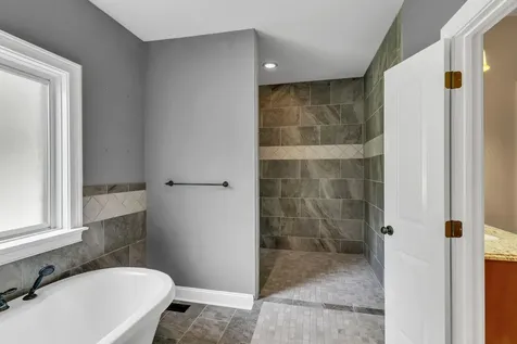 18 Tisdale Lane Brush Creek TN 38547