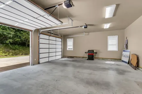 18 Tisdale Lane Brush Creek TN 38547