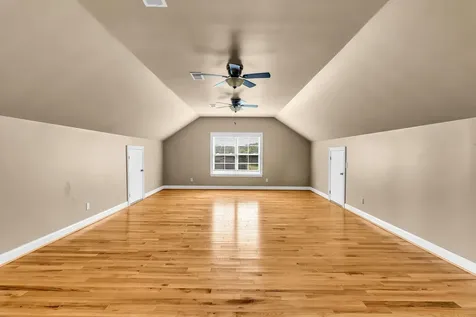 18 Tisdale Lane Brush Creek TN 38547
