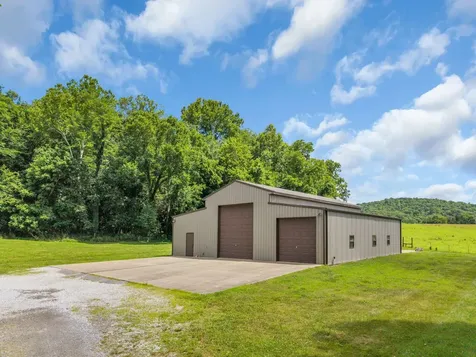 18 Tisdale Lane Brush Creek TN 38547