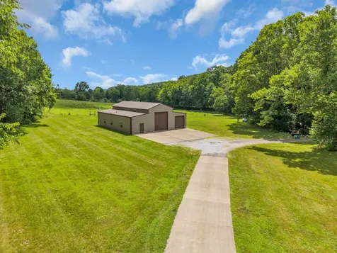 18 Tisdale Lane Brush Creek TN 38547