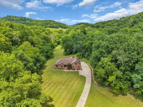 18 Tisdale Lane Brush Creek TN 38547