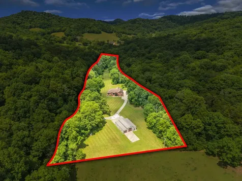 18 Tisdale Lane Brush Creek TN 38547