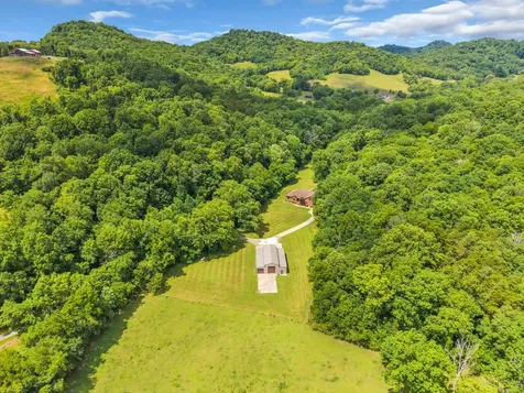 18 Tisdale Lane Brush Creek TN 38547