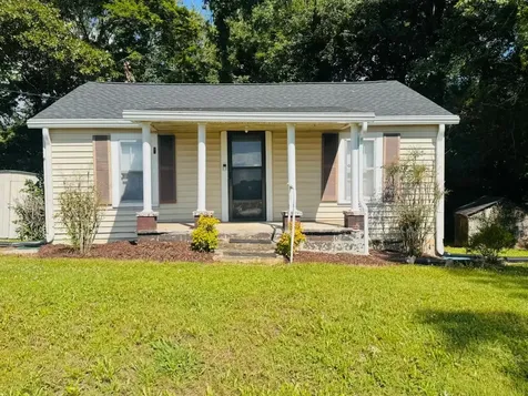 1298 Creek Road Smithville TN 37166
