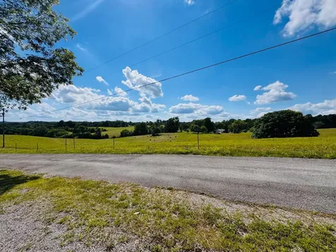 1298 Creek Road Smithville TN 37166