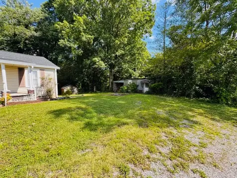 1298 Creek Road Smithville TN 37166