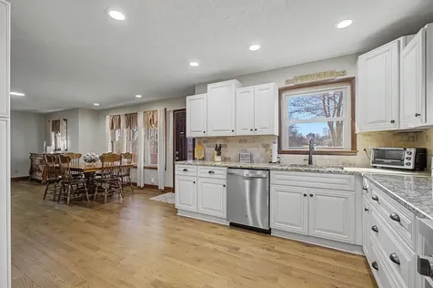 1231 Abiff Road Bon Aqua TN 37025