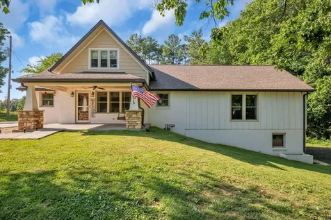 1231 Abiff Road Bon Aqua TN 37025