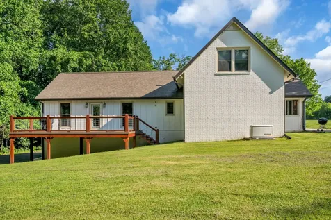 1231 Abiff Road Bon Aqua TN 37025