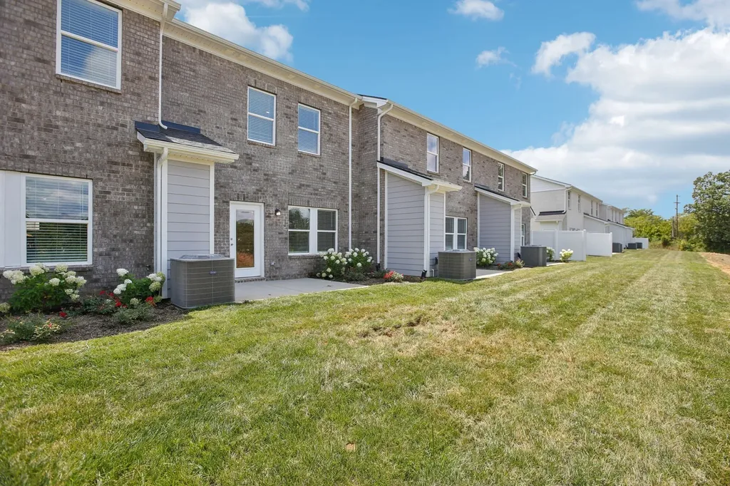 7163 Cedarcrest Court Fairview TN 37062