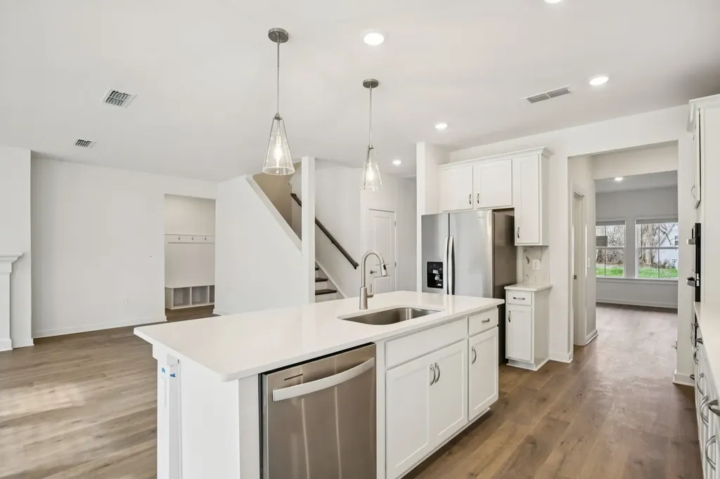 112 Vanguard Drive La Vergne TN 37086
