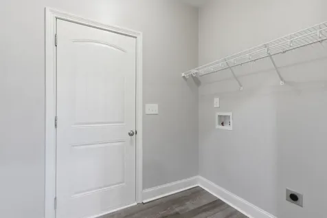 1897 Sheffield Lane Columbia TN 38401