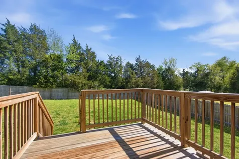 1897 Sheffield Lane Columbia TN 38401
