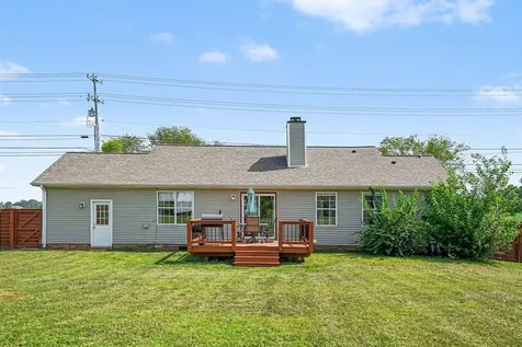 1033 Tylertown Road Clarksville TN 37040