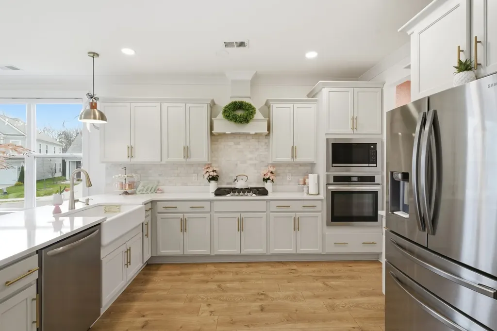 224 Cornice Drive La Vergne TN 37086