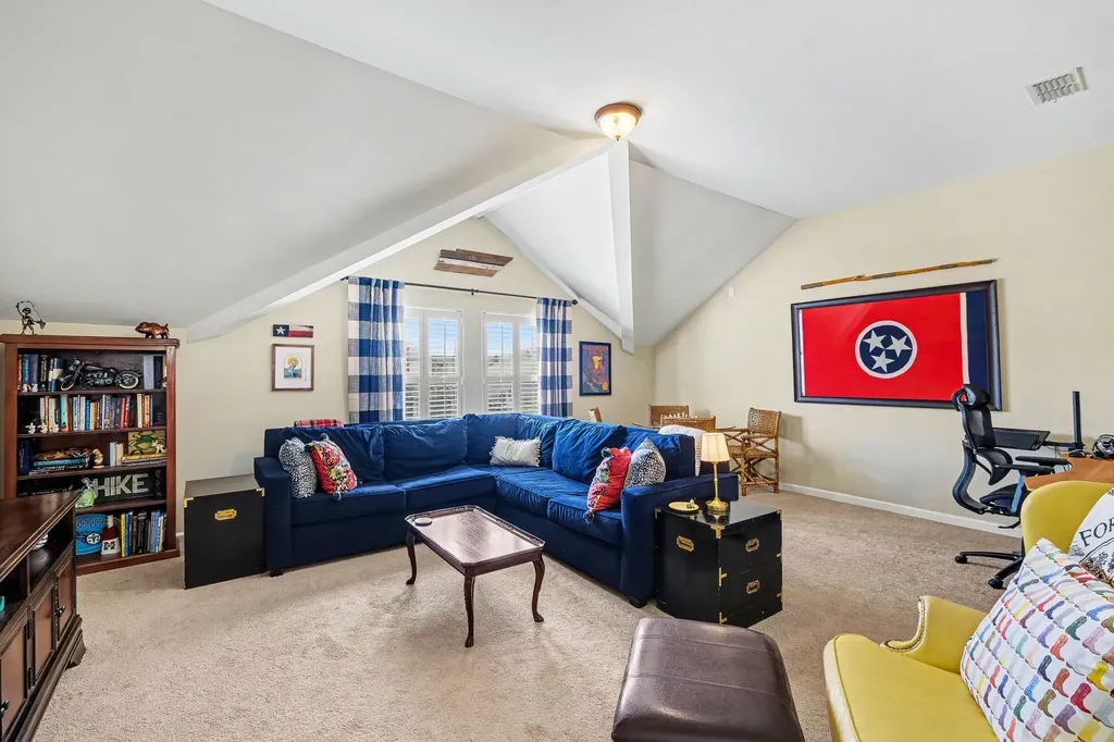 4248 Longfellow Drive Nashville TN 37214