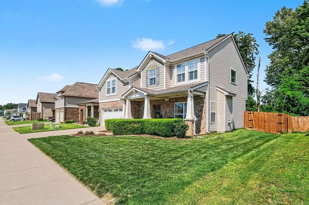 4248 Longfellow Drive Nashville TN 37214