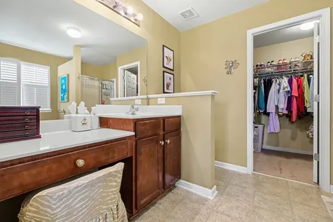 4248 Longfellow Drive Nashville TN 37214