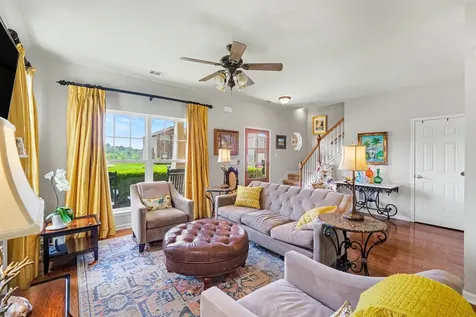 4248 Longfellow Drive Nashville TN 37214