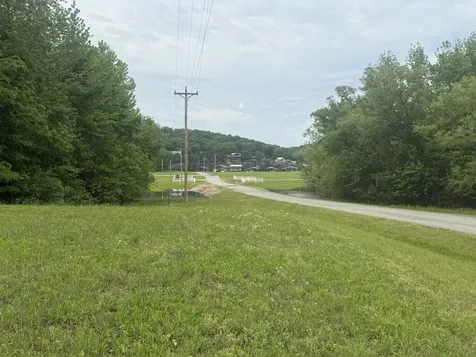 298 Duck Blind Road Clifton TN 38425