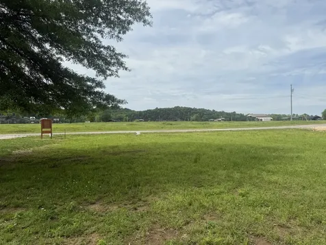 298 Duck Blind Road Clifton TN 38425