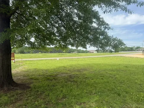298 Duck Blind Road Clifton TN 38425