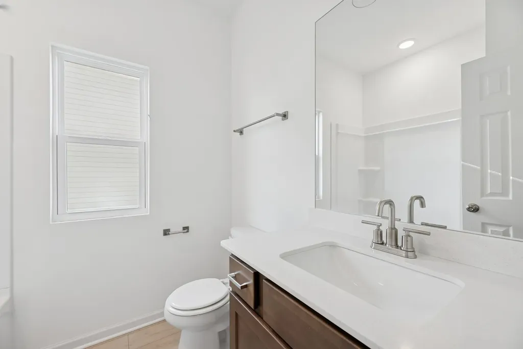1721 Sharpstone Drive Columbia TN 38401
