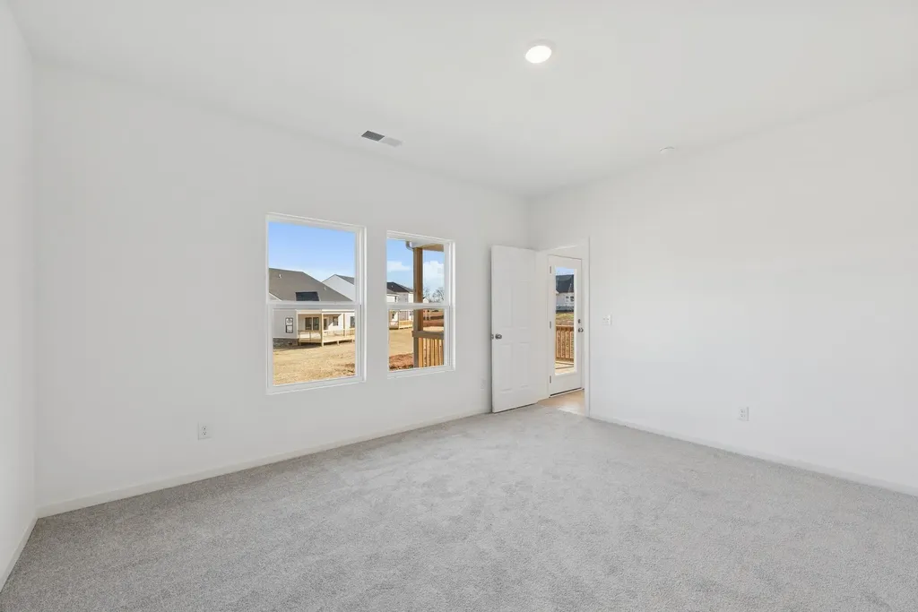 1721 Sharpstone Drive Columbia TN 38401