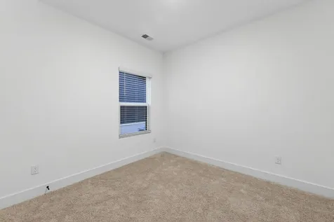 1721 Sharpstone Drive Columbia TN 38401