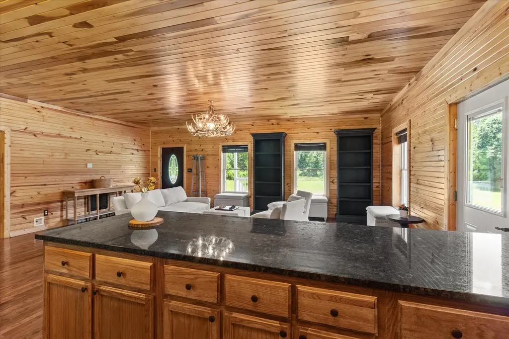 100 Asbury Drive New Johnsonville TN 37134