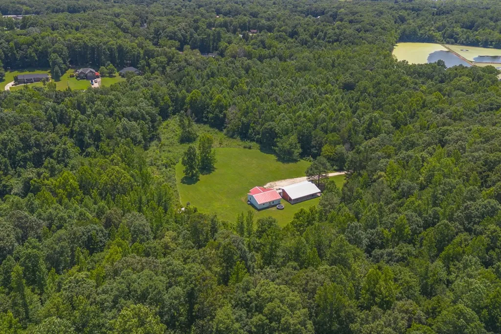 100 Asbury Drive New Johnsonville TN 37134