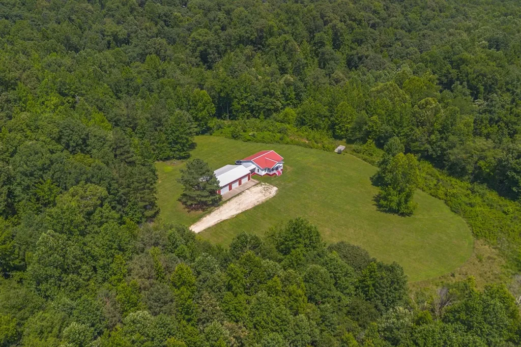 100 Asbury Drive New Johnsonville TN 37134