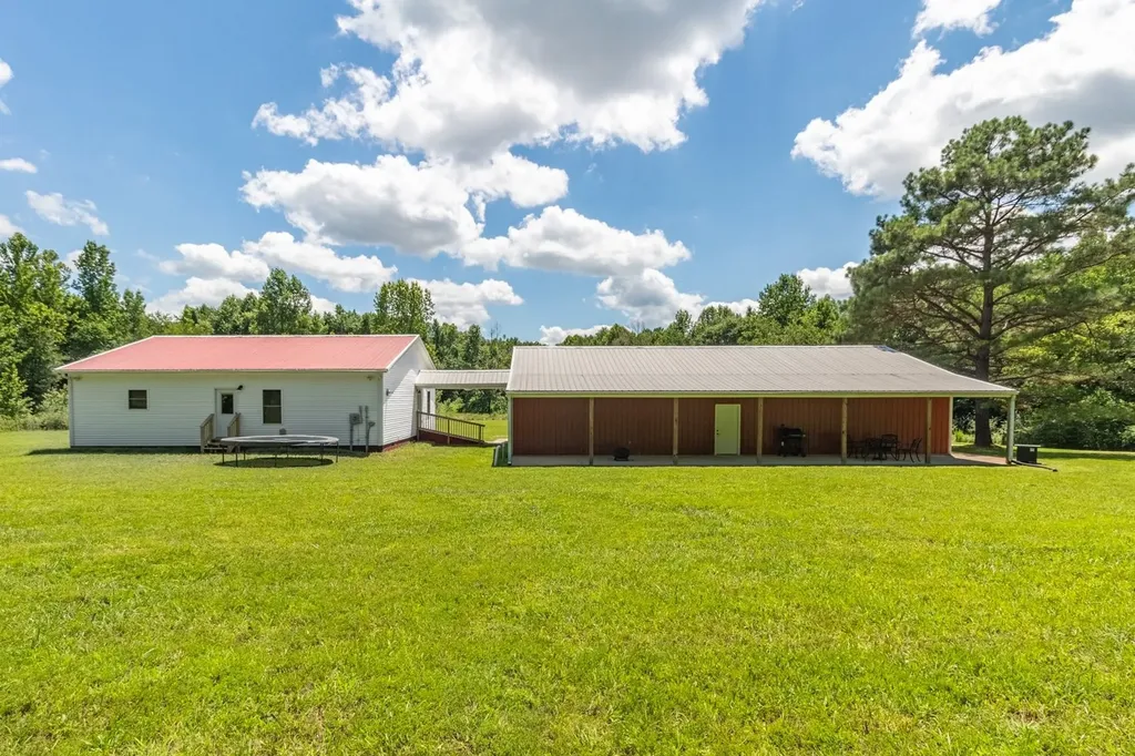 100 Asbury Drive New Johnsonville TN 37134