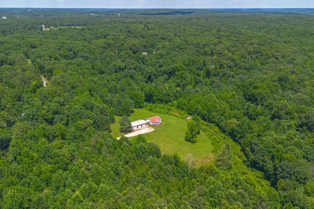 100 Asbury Drive New Johnsonville TN 37134