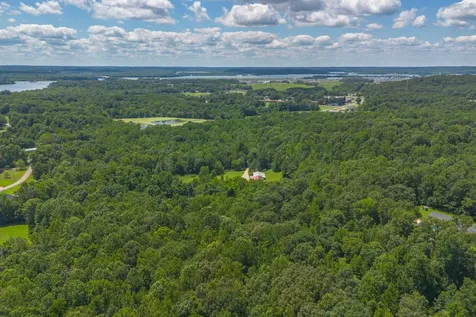 100 Asbury Drive New Johnsonville TN 37134