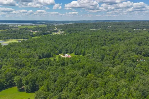 100 Asbury Drive New Johnsonville TN 37134