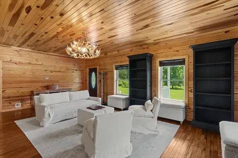 100 Asbury Drive New Johnsonville TN 37134