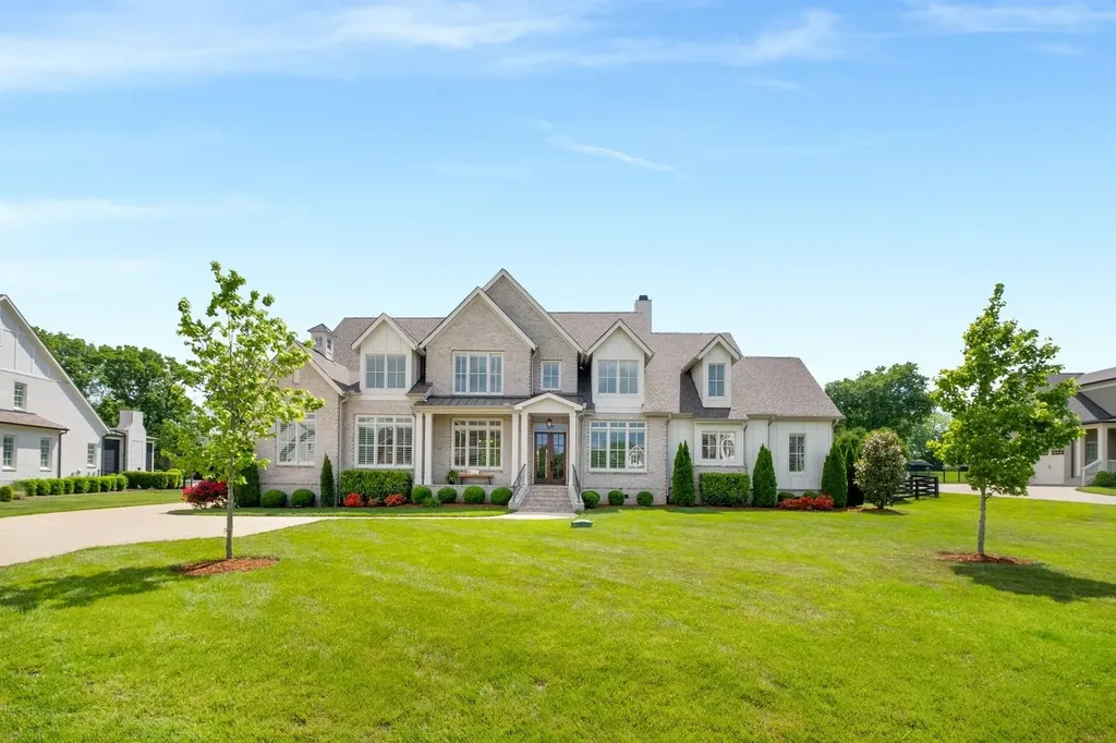 1013 Buena Vista Drive Franklin TN 37069