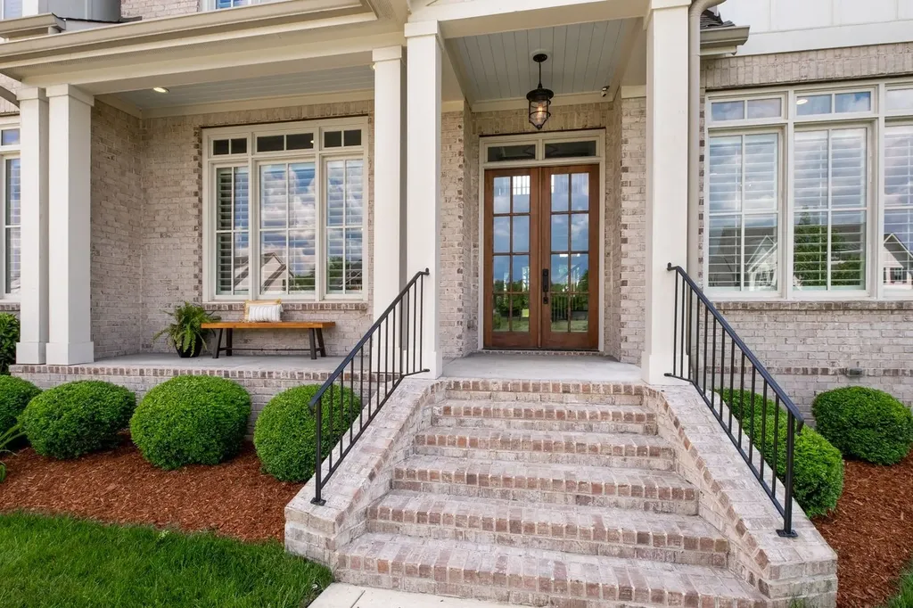 1013 Buena Vista Drive Franklin TN 37069