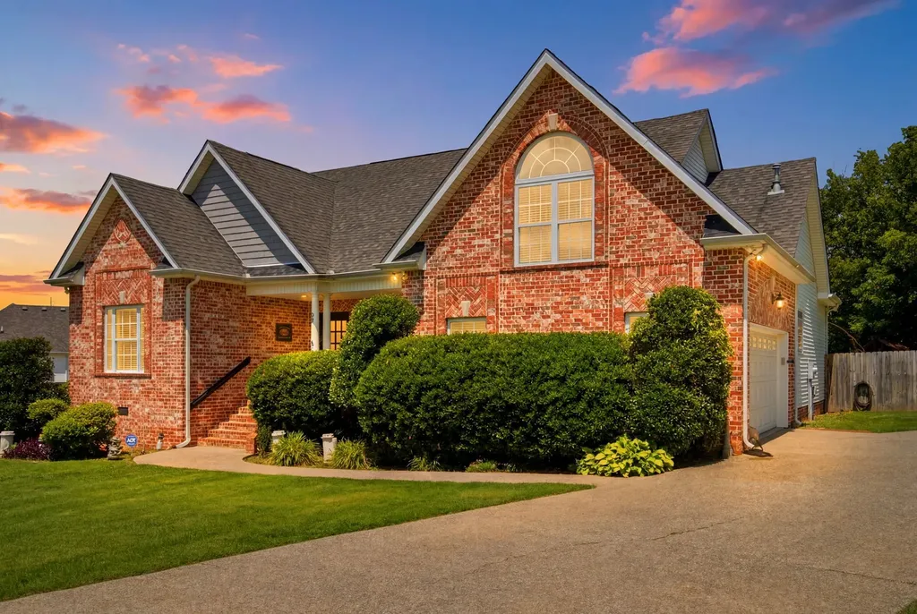 109 Firestede Court White House TN 37188