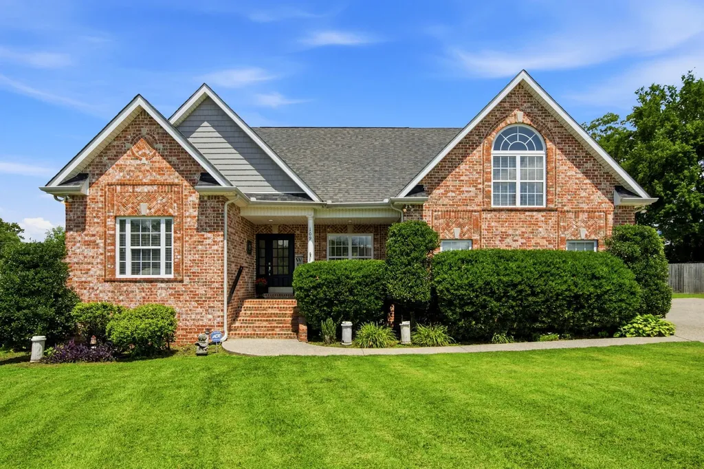 109 Firestede Court White House TN 37188