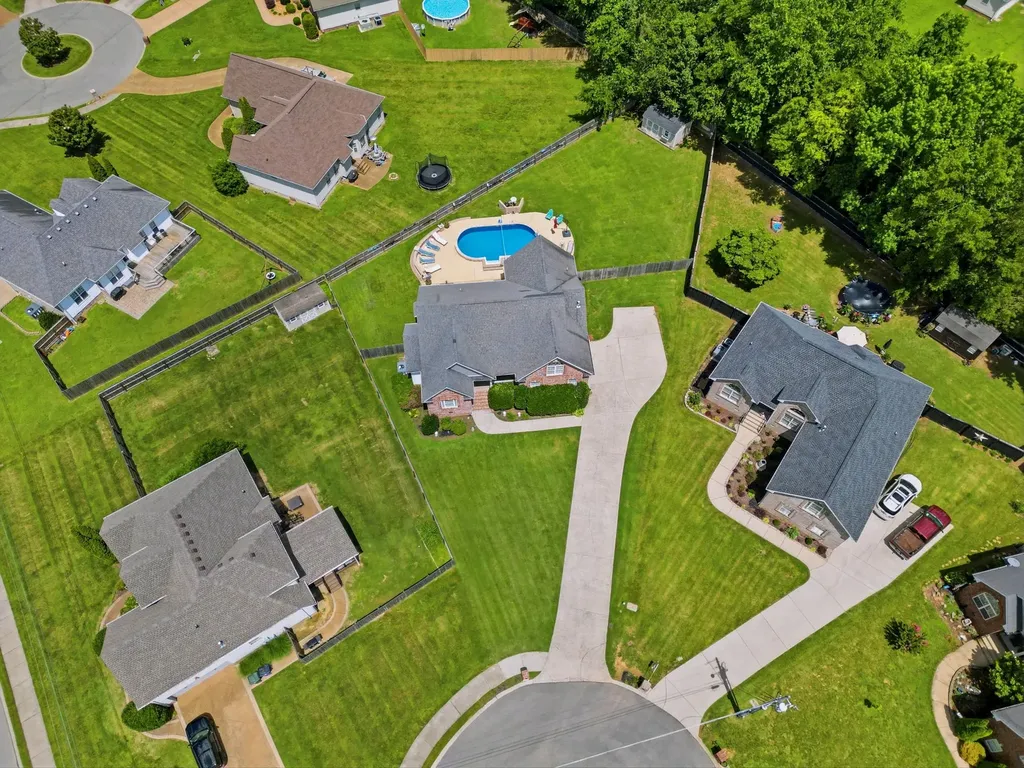 109 Firestede Court White House TN 37188